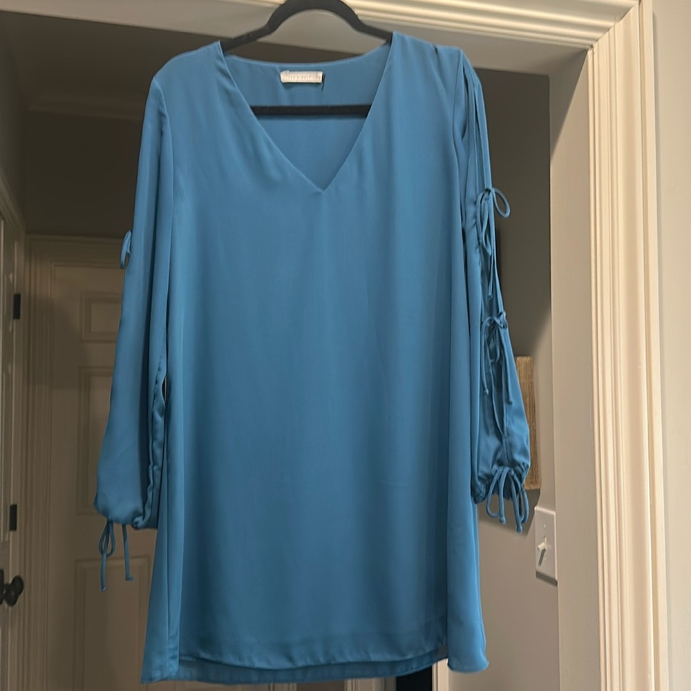 Three Eight Two V neck shift dress long sleeve